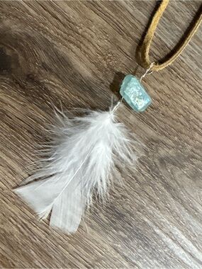 Boho White Feather Pendant Necklace with Aqua Glass Bead